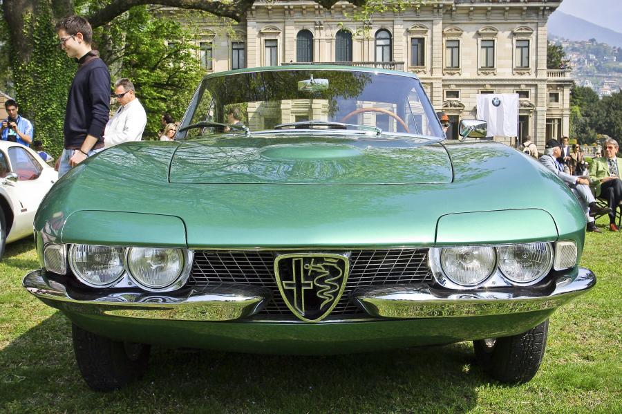  Alfa Romeo 2600 1962 года  (фото 13 из 19)